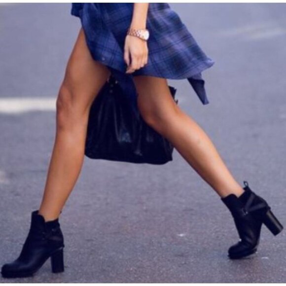 Acne CYPRESS Black Leather Heeled Platform Ankle Boots Size 39
